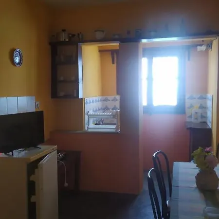 Traditional In Mylopotamos 公寓 桑加拉达